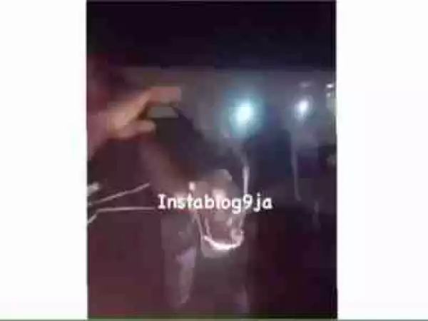 Video: VIDEO: Rain Of Slaps Fell On A Nigerian “Big Boy” Allegedly Caught Stealing An Iphone